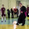 2013-11-25-football-020c